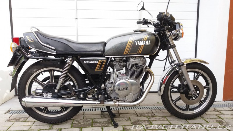 Yamaha XS 400