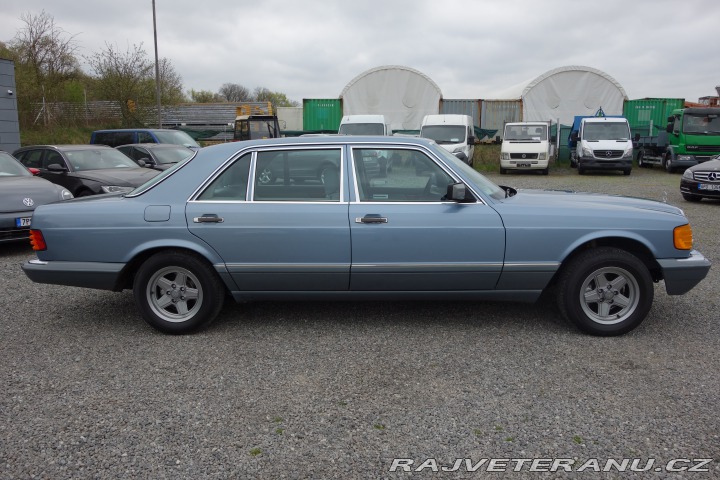 Mercedes-Benz 420 W126 420SEL 1988