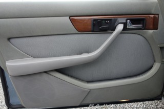 Mercedes-Benz 420 W126 420SEL 1988