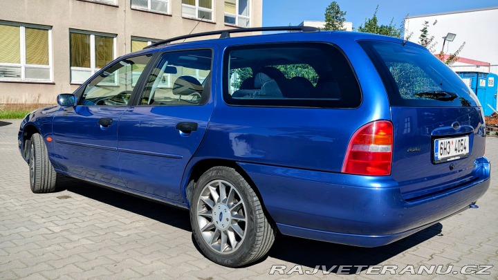 Ford Mondeo 2000