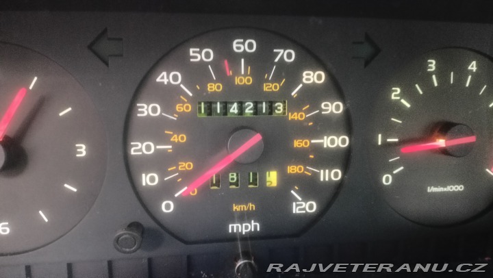Volvo 740 GL US verze 1984