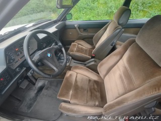 BMW 6 E24 635CSi 1984