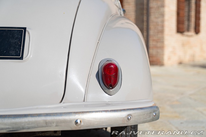 Morris Minor 1958