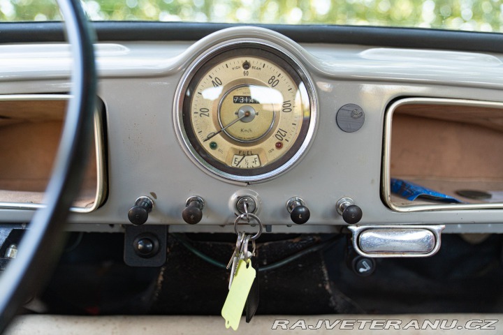 Morris Minor 1958