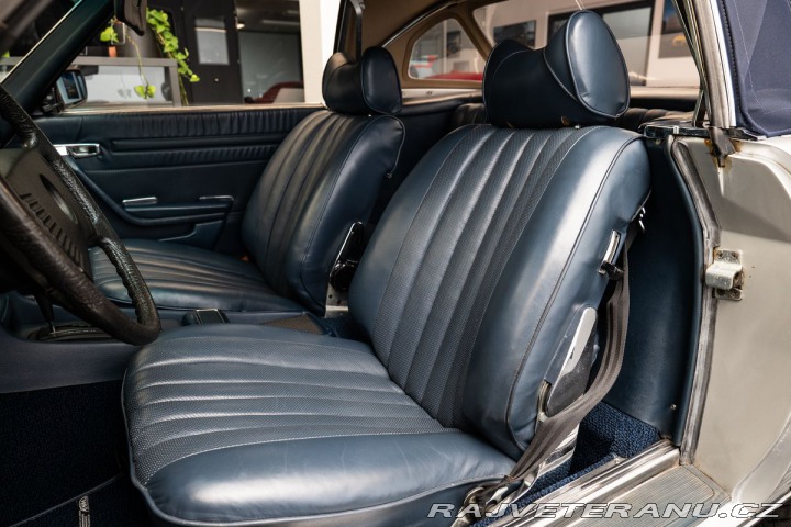 Mercedes-Benz SL 1975