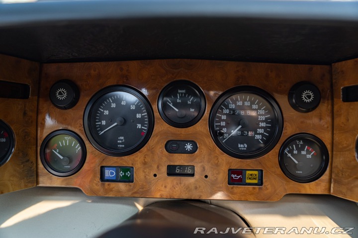 Lotus Esprit TURBO SE HIGH WING 1993