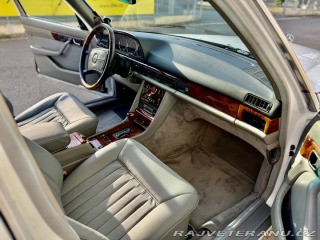 Mercedes-Benz 560 W 126 560 SEL 1987