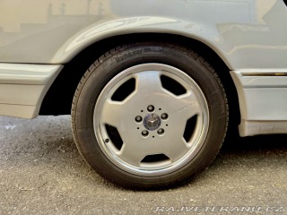 Mercedes-Benz 560 W 126 560 SEL 1987