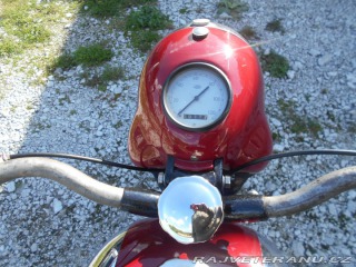 Jawa 250 pérák Zbrojovka 1949