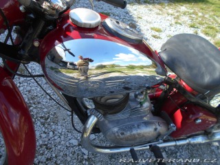 Jawa 250 pérák Zbrojovka 1949