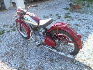 Jawa 250 pérák Zbrojovka 1949