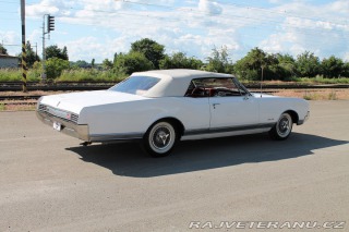 Oldsmobile Ostatní modely Delta 88 Convertible 1966