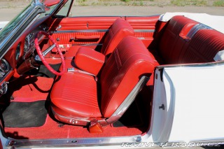 Oldsmobile Ostatní modely Delta 88 Convertible 1966