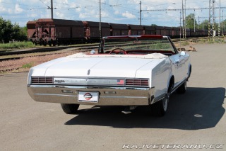 Oldsmobile Ostatní modely Delta 88 Convertible 1966