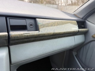 Mercedes-Benz E W124 300CE KUPÉ AMG 1990