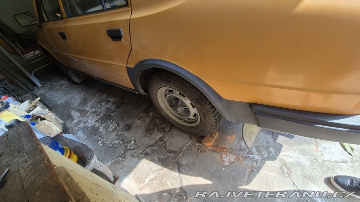 Škoda 105  1984