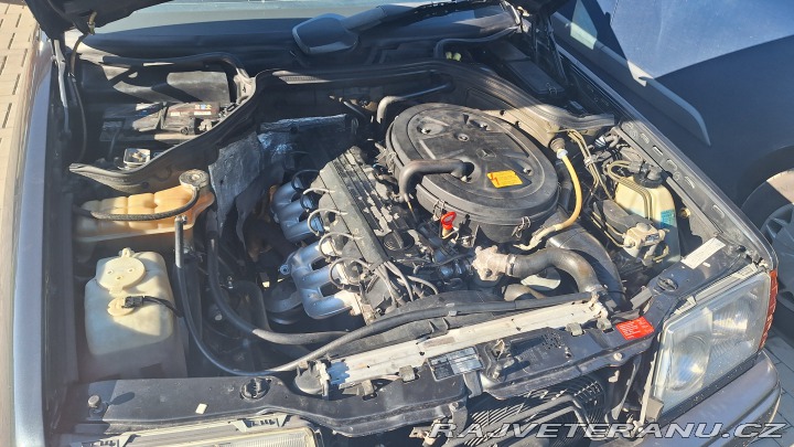Mercedes-Benz 300 W124 coupe 1989