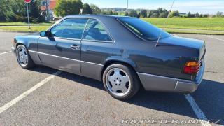 Mercedes-Benz 300 W124 coupe 1989