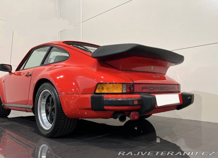 Porsche 911 SC Turbo look 1983