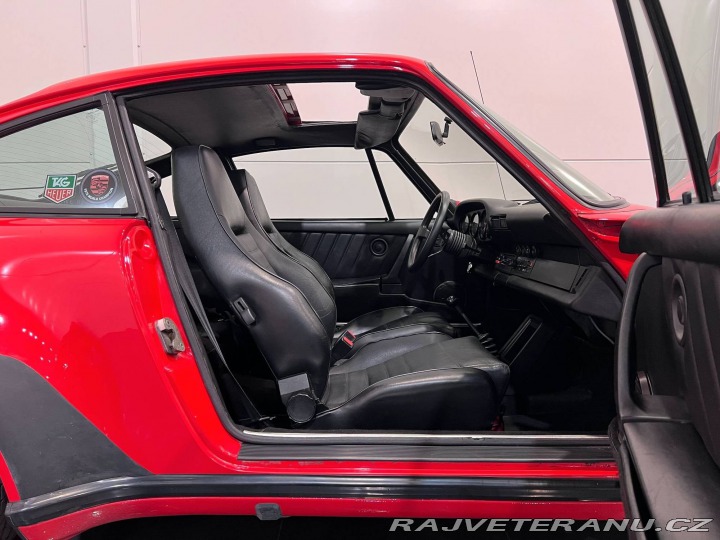 Porsche 911 SC Turbo look 1983