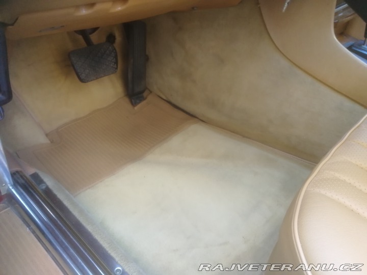 Mercedes-Benz SL 380, 107 1982