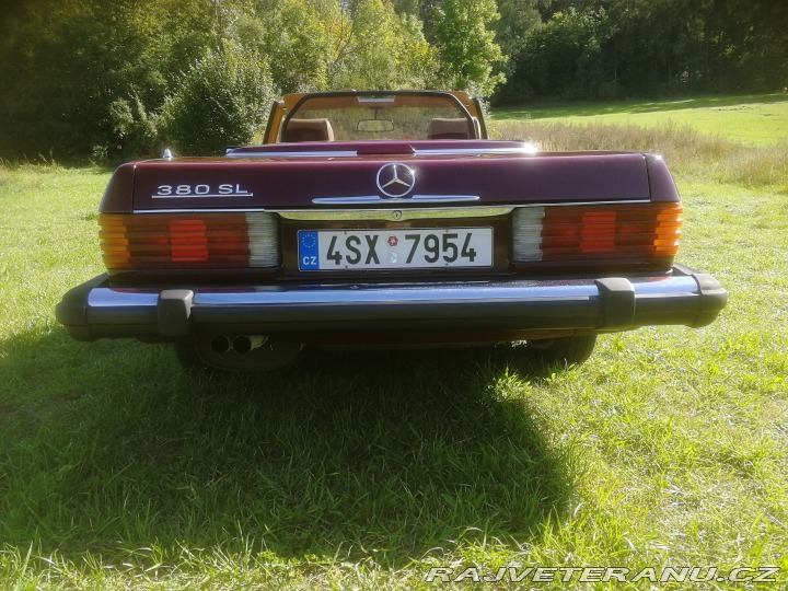 Mercedes-Benz SL 380, 107 1982