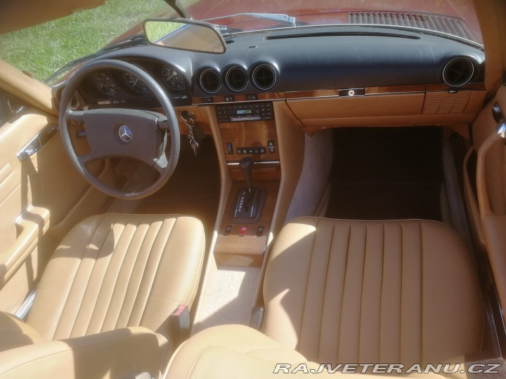 Mercedes-Benz SL 380, 107 1982