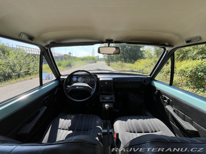 Škoda 120 L 1977
