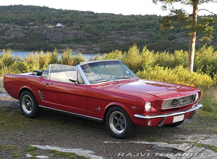 Ford Mustang 5.0l 302-4 port 230 k výkon V8 1966