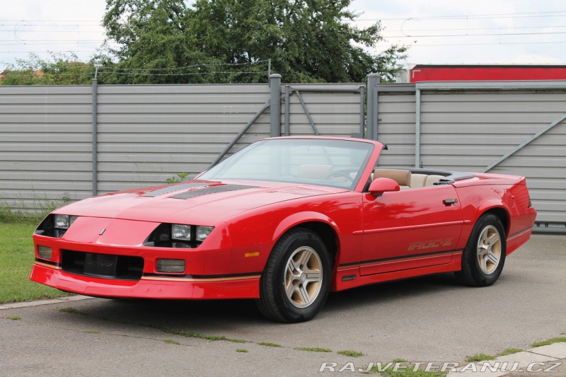 Chevrolet Camaro IROC-Z 5.0 V8