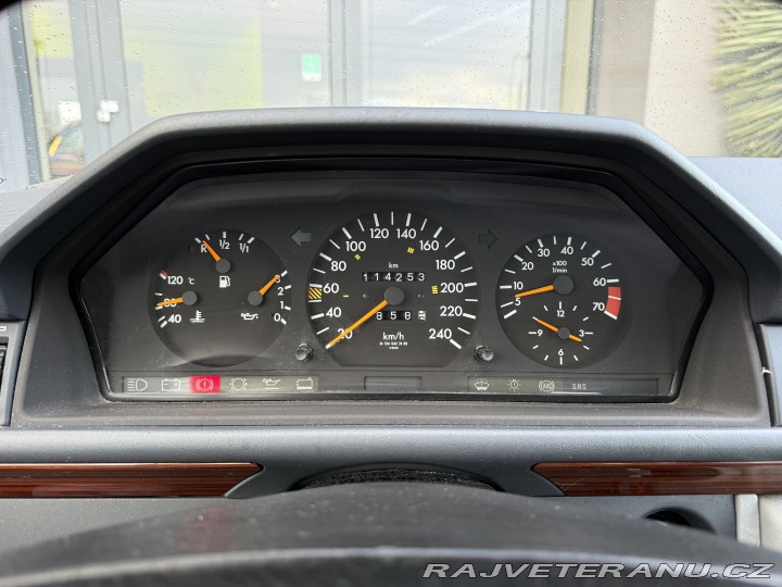 Mercedes-Benz E 220 CE W124 1992