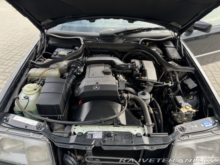 Mercedes-Benz E 220 CE W124 1992