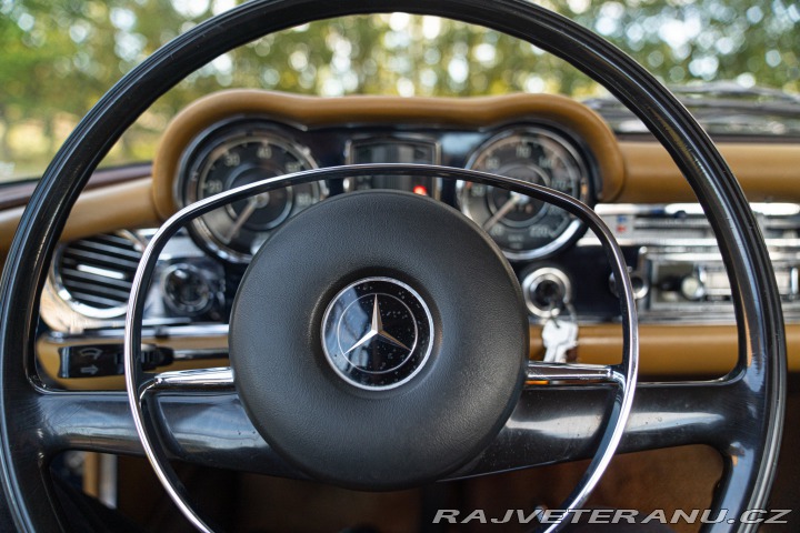 Mercedes-Benz 280 SL 1969