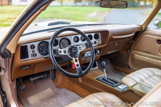 Pontiac Firebird Trans-Am 1977
