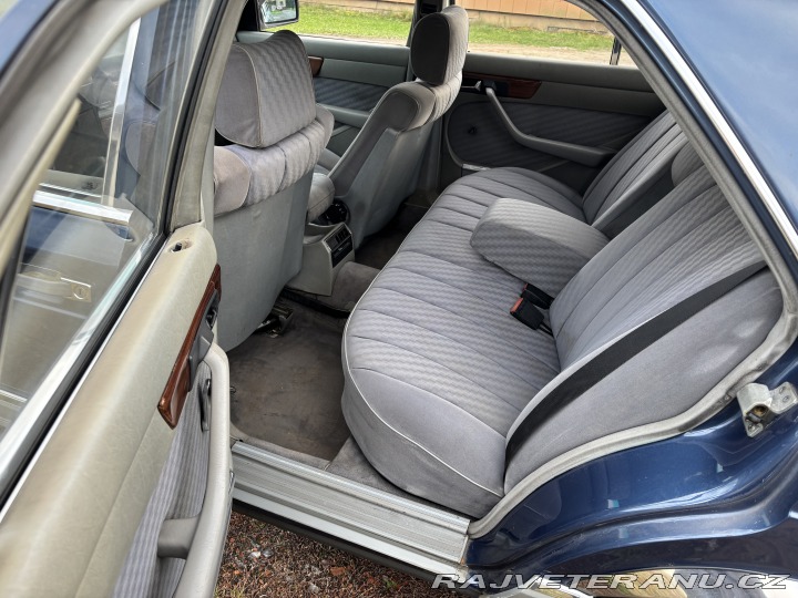 Mercedes-Benz S w126 300SD 1985