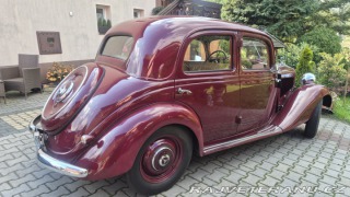 Mercedes-Benz 190 W110 heckflosse 1965