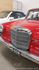 Mercedes-Benz 190 W110 heckflosse 1965