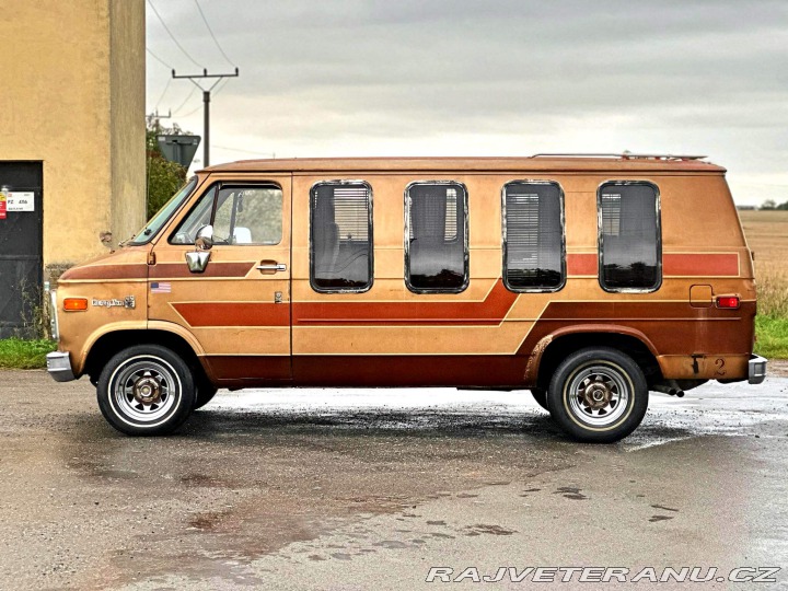 Chevrolet G20 5.0 V8 | Sherrod Vans 1981