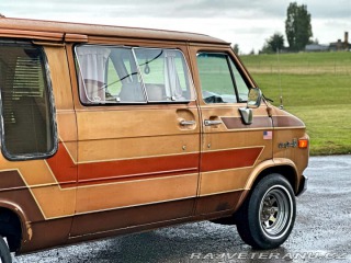 Chevrolet G20 5.0 V8 | Sherrod Vans 1981
