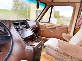 Chevrolet G20 5.0 V8 | Sherrod Vans 1981