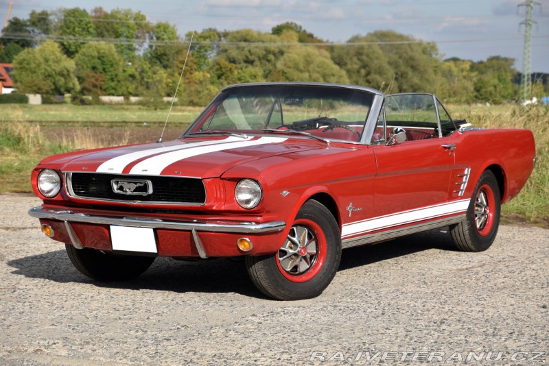Ford Mustang Convertible 289 Cui