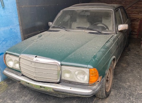 Mercedes-Benz 200 diesel