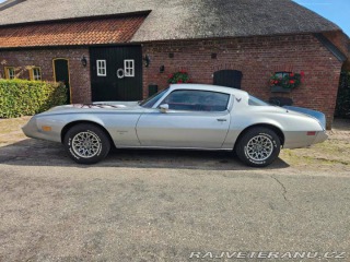 Pontiac Firebird V8 4.9 1980