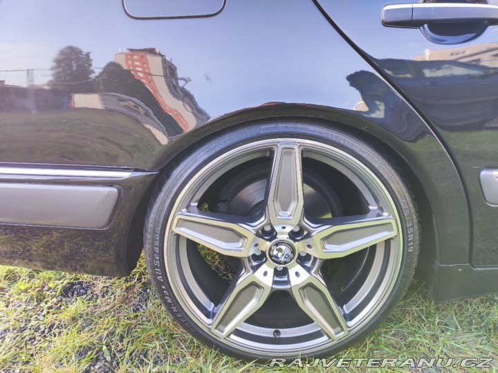 Mercedes-Benz 280 W210 280 V6 1997