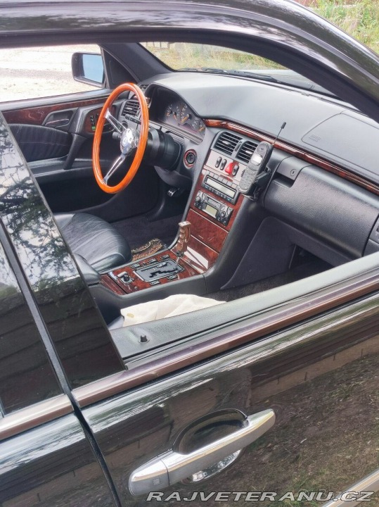 Mercedes-Benz 280 W210 280 V6 1997