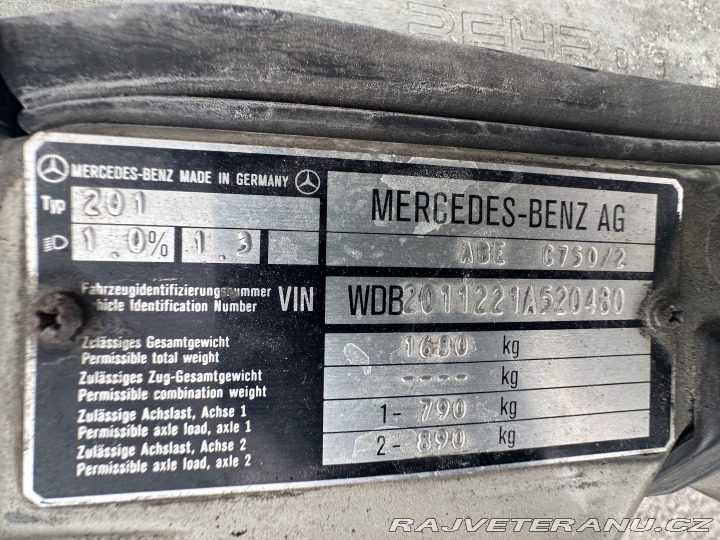 Mercedes-Benz 190 190 D 1989