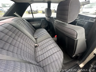 Mercedes-Benz 190 190 D 1989