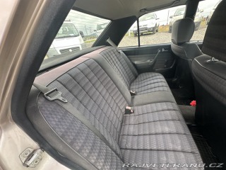 Mercedes-Benz 190 190 D 1989