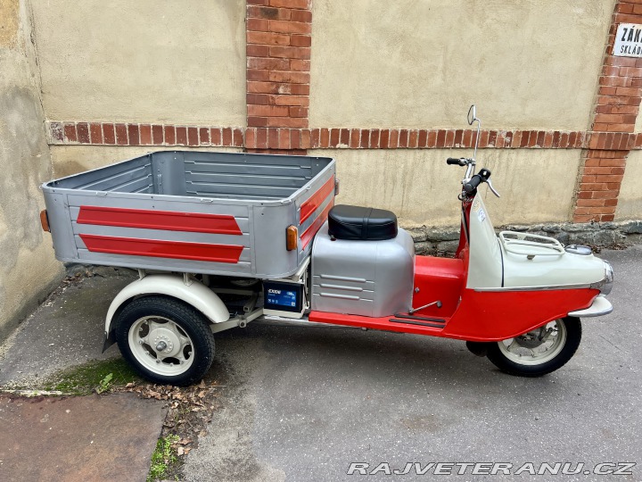 ČZ 175 RIKŠA 505 + KABINA 1800