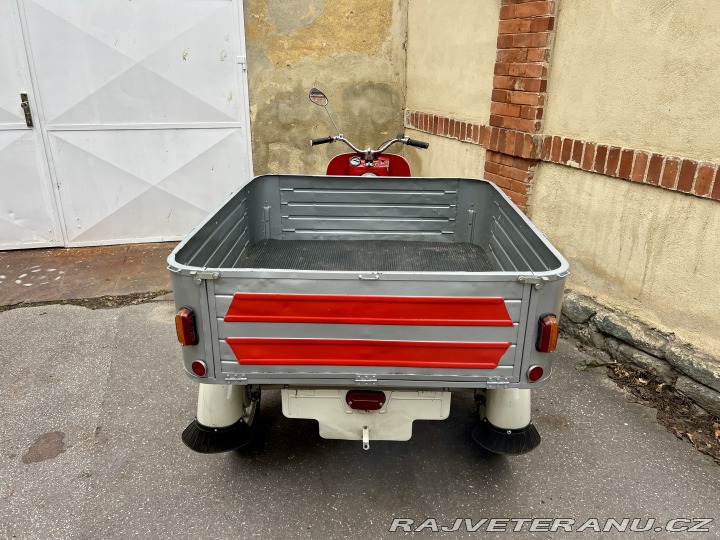 ČZ 175 RIKŠA 505 + KABINA 1800